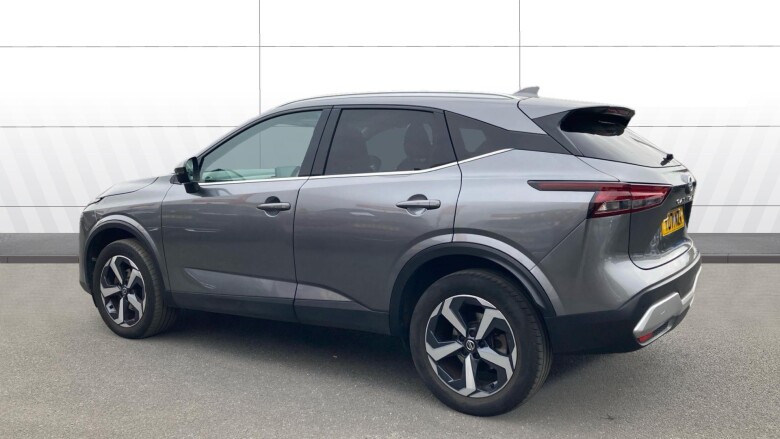 Nissan Qashqai 1.3 DiG-T MH N-Connecta 5dr Petrol Hatchback